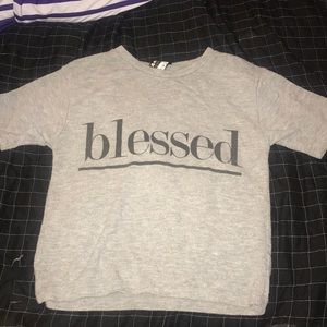 Women’s shirts size S